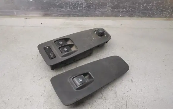 Fiat Ducato Electric window control switch B569 7354217170