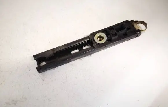 BMW 3 E46 Seat belt adjustment rail 8207957 566143504a