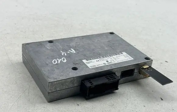 Audi A4 S4 B8 8K Bluetooth control unit module 4E0862335 4E0910336K
