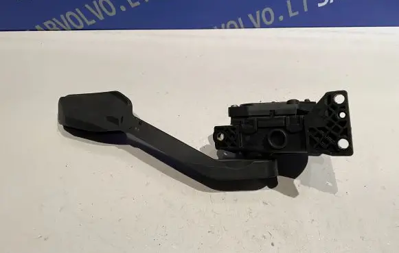 Volvo S60 Accelerator throttle pedal 30636006 6PV00853703