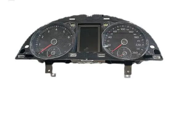 Volkswagen PASSAT B7 Speedometer (instrument cluster) 3AA920870