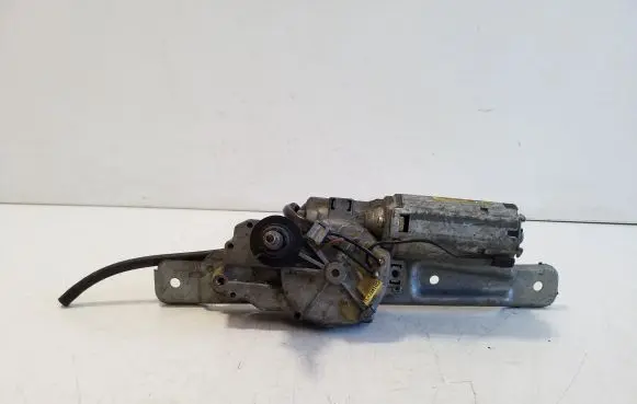 Volkswagen Golf III Rear window wiper mechanism 1H6955713A 1H9955717