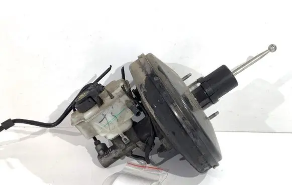 Volkswagen Golf VI Brake booster 1K1614105CC