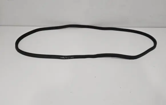 Audi S5 F5 Trunk rubber seal (body) 8w7827705B 8w7827705