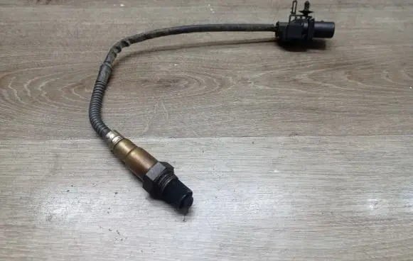 Volvo XC70 Lambda probe sensor 0258017107 30751138