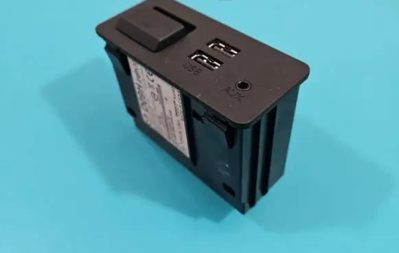 Mazda CX-5 USB socket connector D09H-669U0 IMPRK1391441