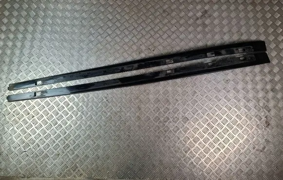 KIA Sorento Roof trim bar molding cover 50008273 50008272