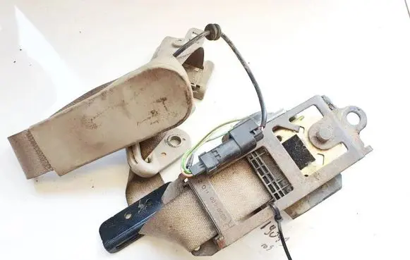 Chrysler Pacifica Front seatbelt ta22614keaep p0xf981l2ad