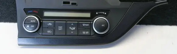 Toyota Auris E180 Climate control unit 5590002390