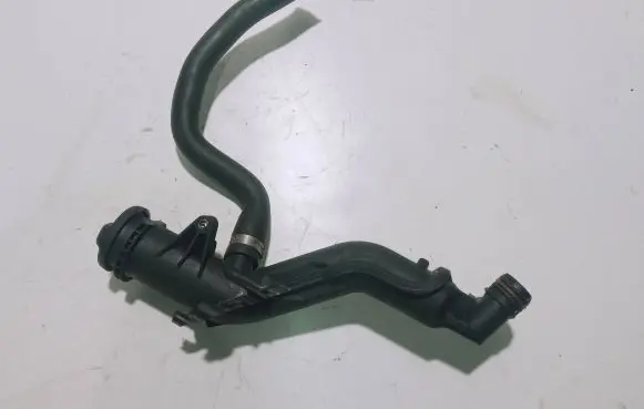 Citroen C5 Oil fill pipe 9654733980