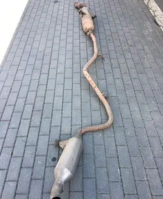 Toyota Avensis T270 Muffler/silencer 