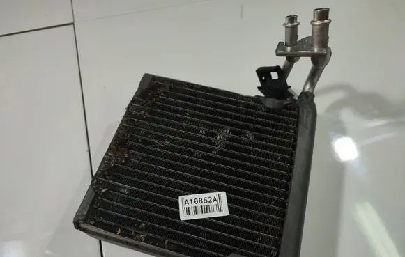 Nissan Note (E11) A/C cooling radiator (condenser) 