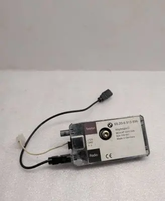 BMW Z4 E85 E86 Aerial antenna amplifier 65206913896 MCAAP0310E85 824109001