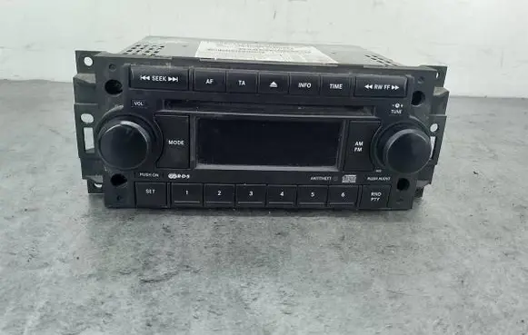 Dodge Caliber Radio/CD/DVD/GPS head unit P05091509AG