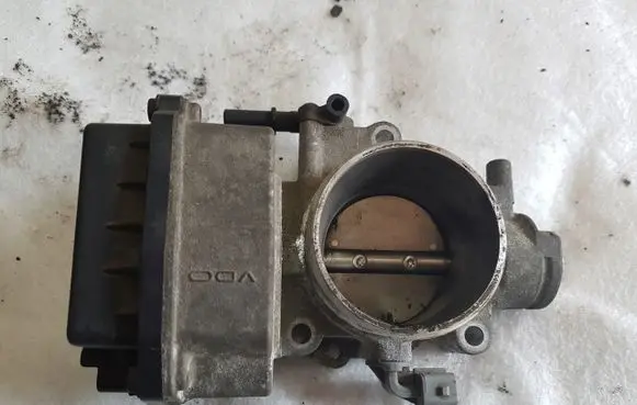 Citroen Xsara Picasso Throttle valve 9648053780