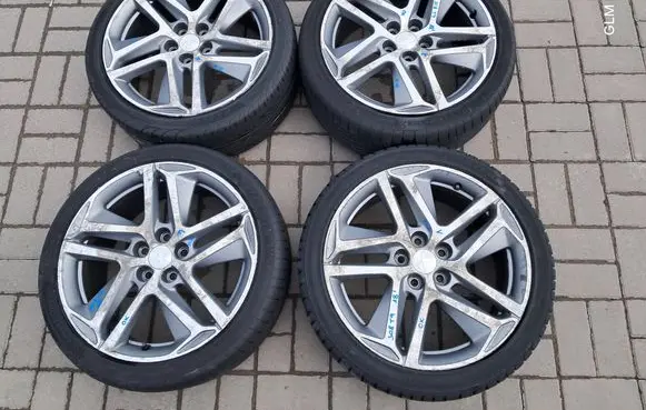 Peugeot 308 R18 alloy rim 9677989877