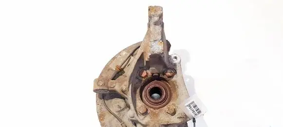 Volvo S60 Front wheel hub 9461943