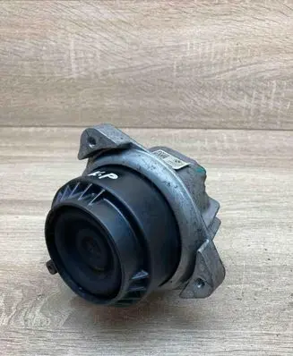 BMW 7 F01 F02 F03 F04 Engine mount bracket 6775905 68623513