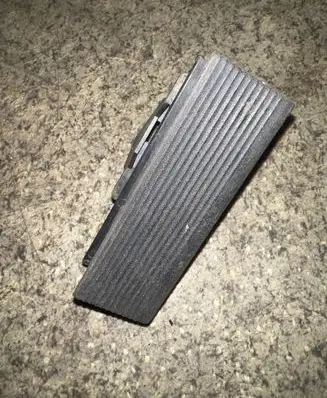 BMW 5 E34 Tailgate glass/window release handle 8108908