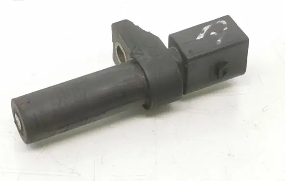 Mercedes-Benz E W211 Crankshaft position sensor 0031532828