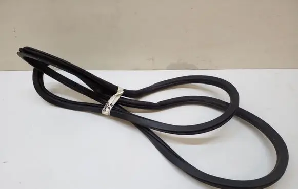 Jeep Cherokee Front door rubber seal 0505630678AA