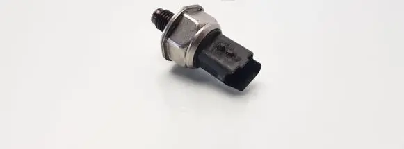 Fuel pressure sensor