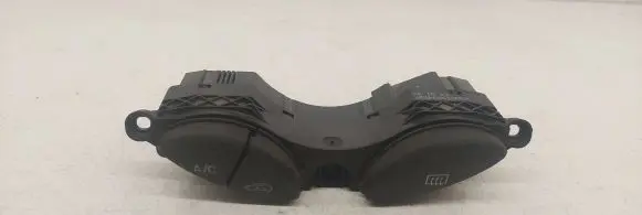 Ford Focus Windscreen/window heater switch 98AG19A945BF