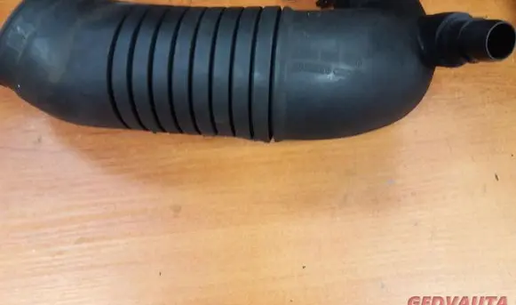 Audi A6 S6 C5 4B Air intake hose/pipe 8D0129615