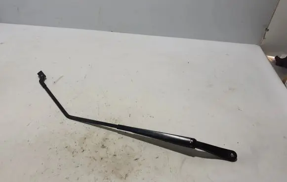 Renault Captur II Front wiper blade arm 288866468R