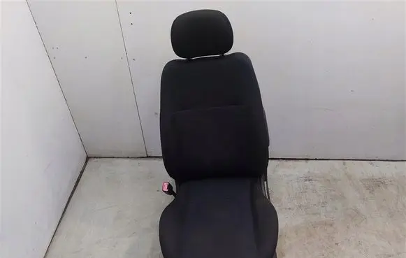 Suzuki Ignis Front driver seat 