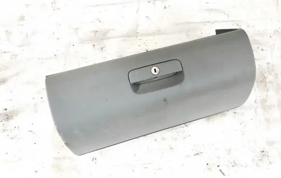Skoda Octavia Mk1 (1U) Glove box 1u1857097b