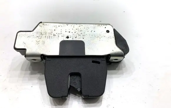 Peugeot 208 I Tailgate exterior lock 9151487499
