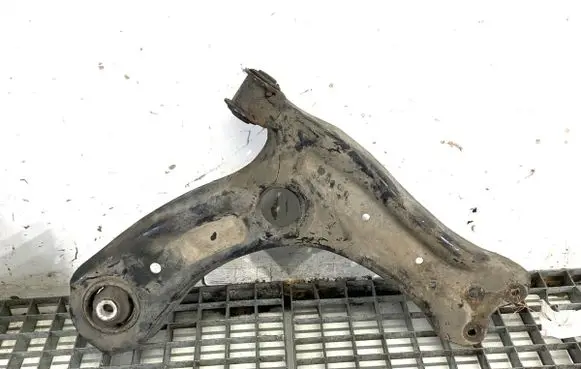 Volkswagen Polo V 6R Front control arm