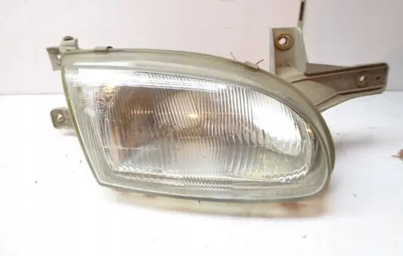 Hyundai Accent Headlight/headlamp 92106-22360