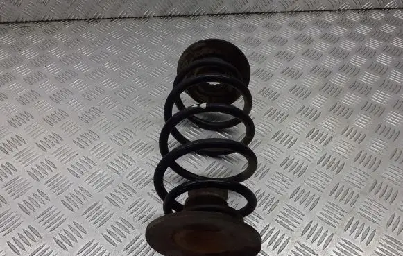 Opel Astra H Rear coil spring