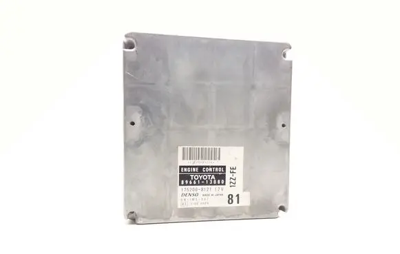 Toyota Corolla Verso E121 Engine control unit/module 8966113080 1752008121 1ZZFE