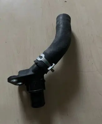 Toyota C-HR I Engine coolant pipe/hose PA610GF30