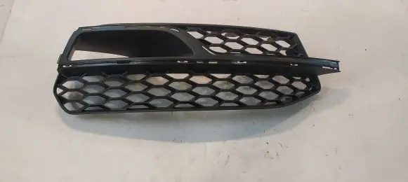 Audi A3 S3 8V Front bumper lower grill 8V3807682L