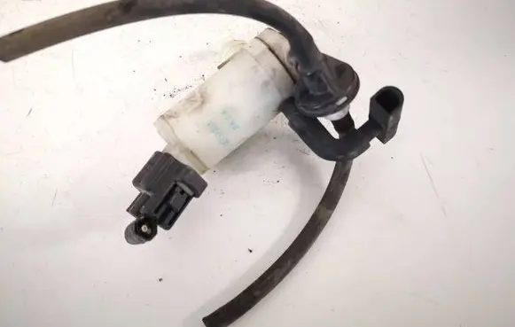 Honda Insight Windscreen/windshield washer pump 
