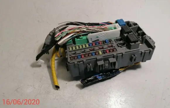 Honda Accord Fuse box set TL4E311