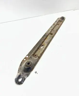 Peugeot 3008 I Bottom radiator support slam panel 