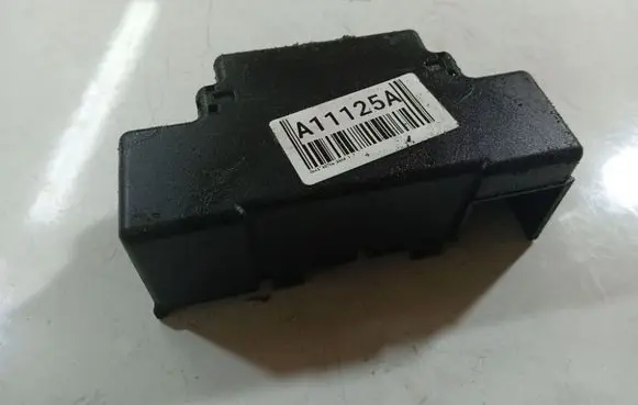 Opel Astra H Fuse box cover 13129783
