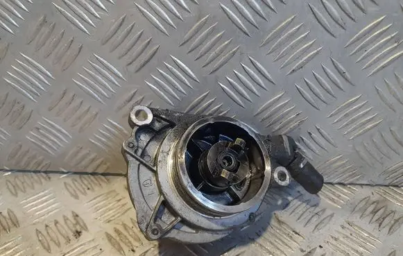 BMW X5 E53 Vacuum pump 72832710 02T1980264
