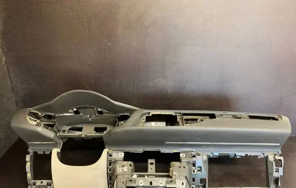 Citroen C5 Dashboard 9682177977