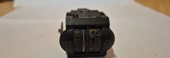 Volkswagen PASSAT B5.5 Panel lighting control switch 3B0941333D