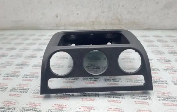 Volkswagen Golf Plus Climate control/heater control trim 5M0819422