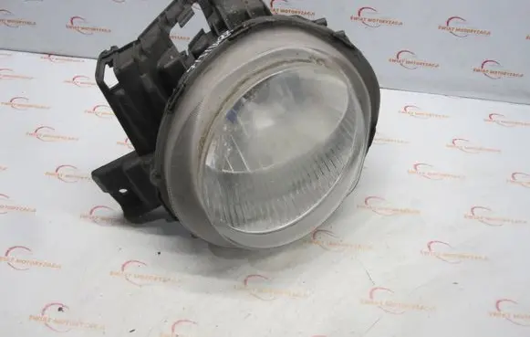 Nissan Juke I F15 Front fog light HCHR772