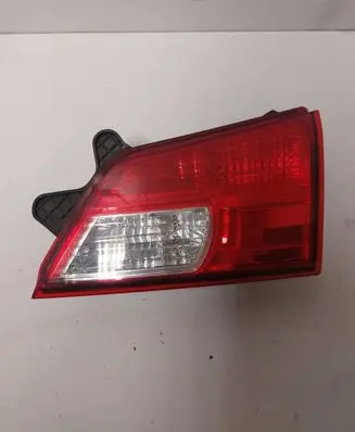 Subaru Outback Tailgate rear/tail lights 13220072