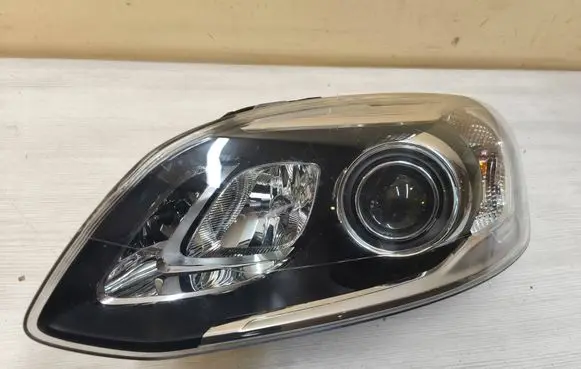 Volvo XC60 Headlight/headlamp 31420259 90068996