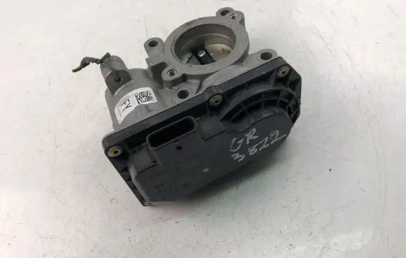 Renault Clio IV Throttle valve H8201171233
